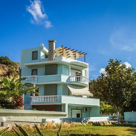 Hill & Seaview - Aelia * Haraki